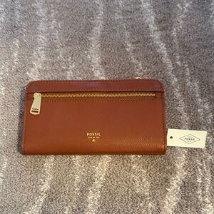 Fossil Tan Leather Wallet with Gold Accents